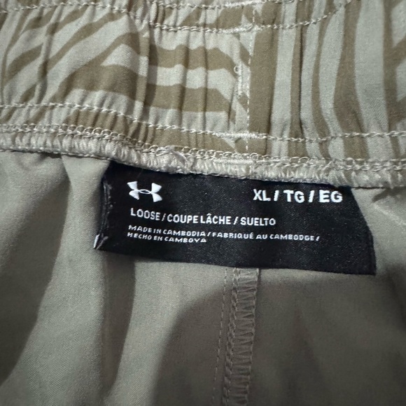 Bundle of 2 Under Armour Shorts – XL - Picture 8 of 8